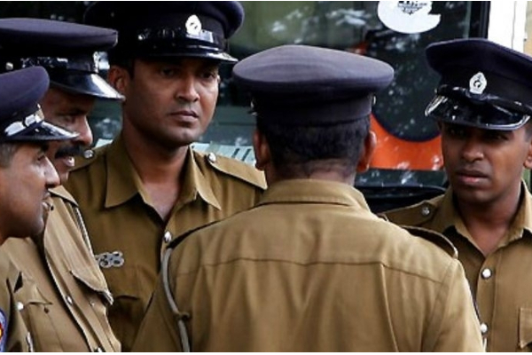 7 வயது மாணவியை அடித்து துன்புறுத்திய ஆசிரியை! | The Teacher Who Beat Harassed A 7 Year Old Student
