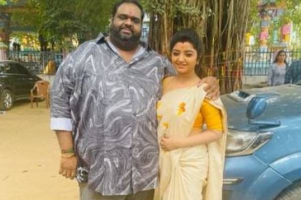 ரவீந்தர்-மகாலட்சுமிக்காகவே பிரபல டிவியில் ஸ்பெஷல் ஷோ- வெளிவந்த சூட்டிங் வீடியோ | Special Show In Vijay Tv For Ravindar Mahalakshmi