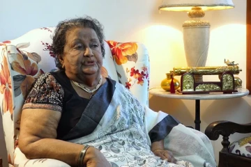 சிங்கள சினிமாவின் தந்தையென வர்ணிக்கப்படும் சுமித்ரா பீரிஸ் காலமானார்