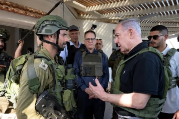 இஸ்ரேல் இராணுவம் கையாளும் உளவியல் யுத்தங்கள் (Video)