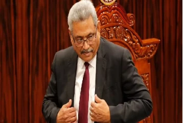 சர்வாதிகாரிகளை போல தப்பிச் சென்ற கோட்டாபய - அநுரகுமார விளாசல்