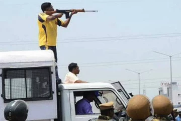 தூத்துக்குடி துப்பாக்கிச்சூடு; குருவிகளைப் போல மக்கள் சுட்டுக் கொல்லப்பட்டுள்ளனர் - விசாரணை ஆணையம்..!