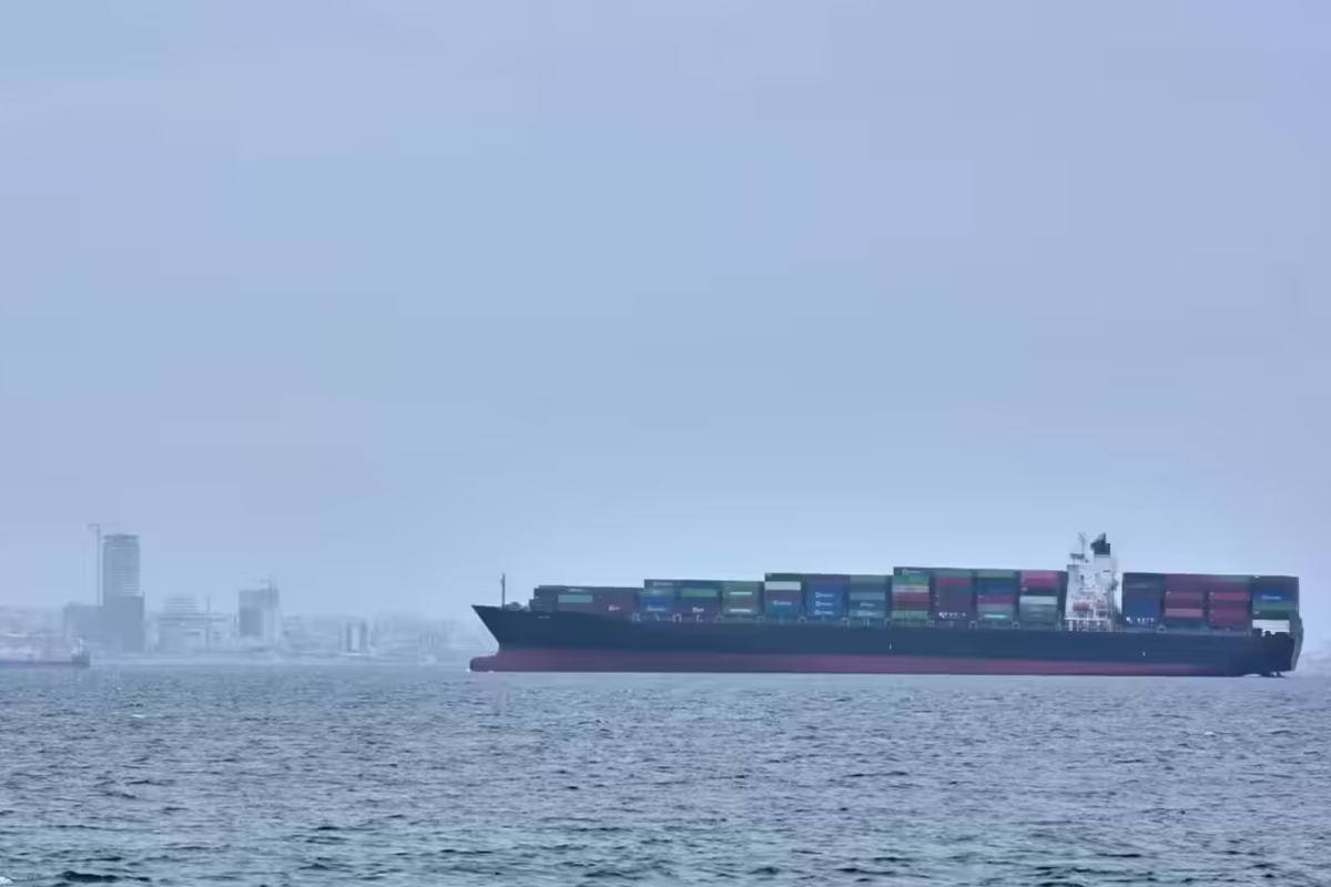 இரண்டு கப்பல்களை சிறைபிடித்த ஈரான் ; மீண்டும் உருவான போர் சூழல் | Iran Seizes Two Ships