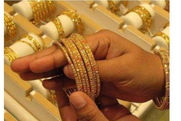 குறைந்த வேகத்தில் எகிறிய தங்கம் விலை - இன்றைய விலை விபரம் | Today Gold And Silver Rate High At Chennai