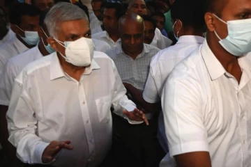 ரணிலுக்கு ஏற்பட்ட சங்கடம் - பதவியேற்பு நிகழ்வின் போது தடைப்பட்ட மின்சாரம்