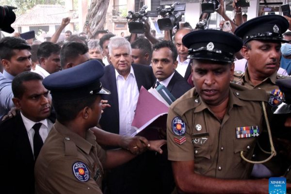 தேசிய வைத்தியசாலையில் மீண்டும் ரணிலைச் சந்தித்த சஜித் : வெளியிட்ட அறிவிப்பு | Sajith Visits Ranil At Hospital Again Today