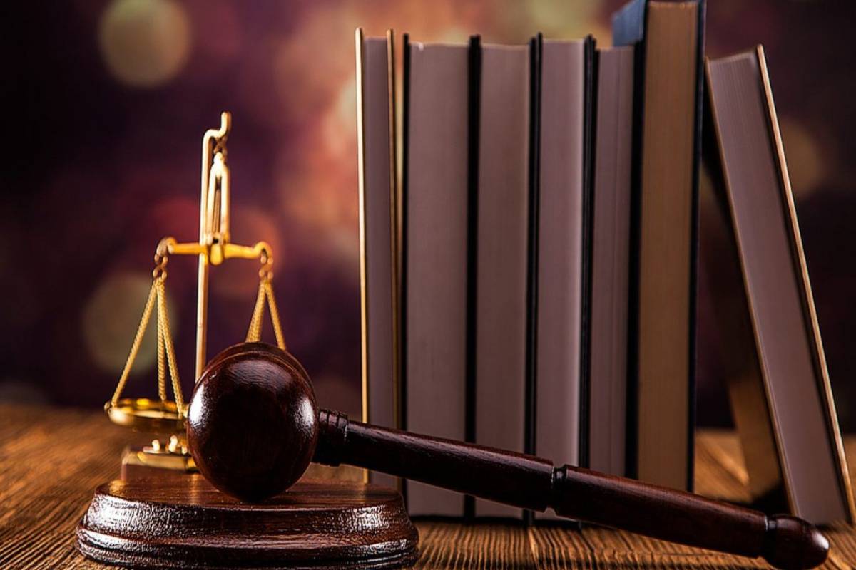 வயலில் பட்டம் விட்ட 17 வயது சிறுவனுக்கு நேர்ந்த கதி - பொலிஸ் உத்தியோகத்தர் மகன் கைது | One Dead Two Missing As Fishing Boat Negombo