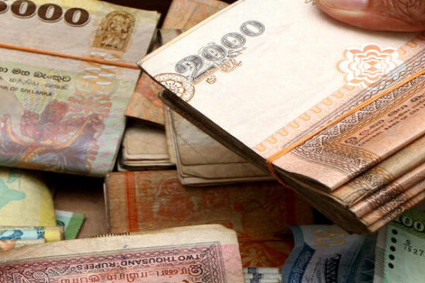 ருமேனியாவில் வேலை வாங்கித் தருவதாக பல கோடி ரூபா பாரிய மோசடி | Man Arrested For 740 Mln Romania Job Scam