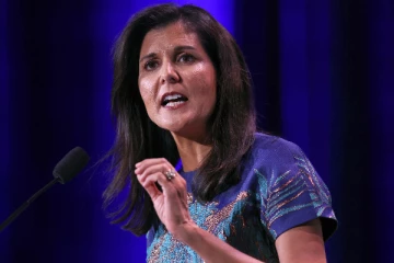 அமெரிக்கா தேர்தலில் களமிறங்கும் முன்னாள் தூதுவர்!