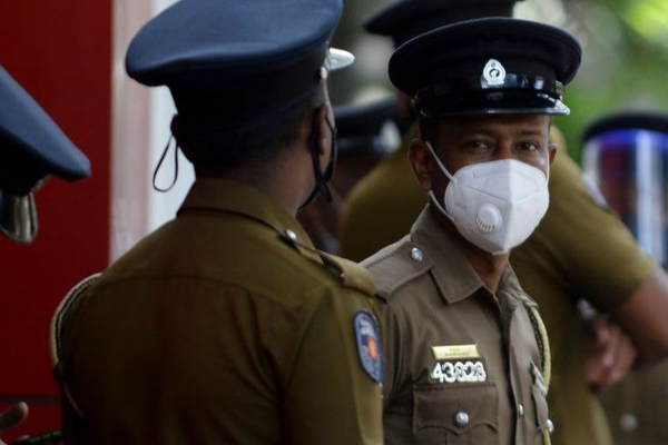 இலங்கையில் இப்படியும் ஒரு கொடூர பெண்; பச்சிளம் சிசு தரையில் அடித்துக்கொலை | This Is A Horrific Woman In Sri Lanka