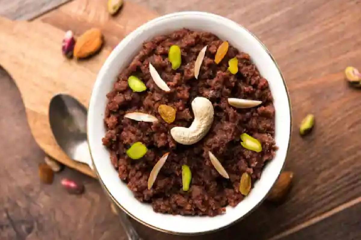 ஹோட்டல் சுவையில் நெய் சேர்த்து ரவா அல்வா... எளிய செய்முறை இதோ! | Tasty Rava Halwa For Evening Snack Video ஹோட்டல் சுவையில் நெய் சேர்த்து ரவா அல்வா... எளிய செய்முறை இதோ! | Tasty Rava Halwa For Evening Snack Video