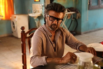 ரஜினியே தெய்வமே!..ஜெயிலர் படம் வெற்றி பெற மண் சோறு சாப்பிட்ட ரஜினி ரசிகர்கள்..இதோ புகைப்படம்