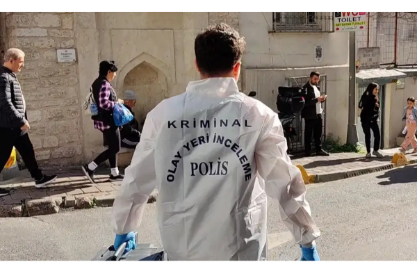 சுற்றுலா சென்ற இடத்தில் பலியான ஜேர்மன் குடும்பம்: உயிரைப் பறித்தது இதுதான் | Germany Family Dies In Turkey Holiday Toxic Spray சுற்றுலா சென்ற இடத்தில் பலியான ஜேர்மன் குடும்பம்: உயிரைப் பறித்தது இதுதான் | Germany Family Dies In Turkey Holiday Toxic Spray