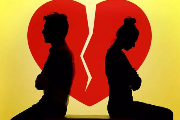 ஜாதகத்தில் இந்த இடங்களில் செவ்வாய் இருந்தால் கட்டாயம் காதல் தோல்வி அடையுமாம் | Who Will Have Love Breakup According Astrology