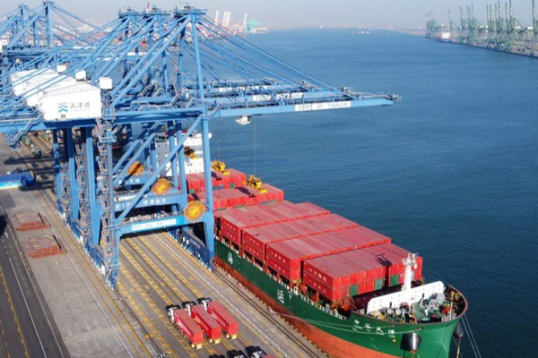 ஏழு ஆண்டுகள் இல்லாதளவில் சரிந்த சீனாவின் ஏற்றுமதி | China S Exports Fall To Seven Year Low