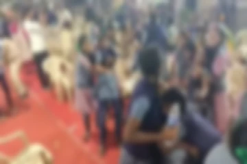 அரசு நிகழ்வில் ஆவேசமாக சாமி ஆடிய பள்ளி மாணவிகள் - அதிர்ந்த ஆசிரியர்கள்