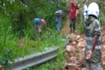 ප්‍රධාන මාර්ගයක් වැසෙයි..