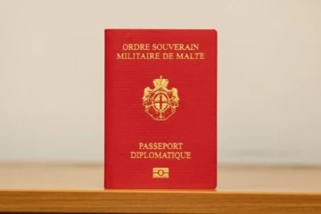 World's Rarest Passport: 500 பேர் மட்டுமே பயன்படுத்தும் உலகின் சக்தி வாய்ந்த பாஸ்போர்ட்