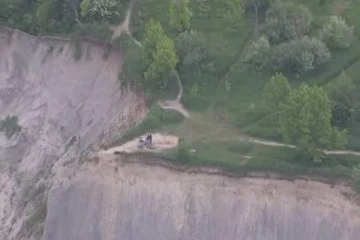 ஸ்காப்ரோ மலைத் தொடரில் சிக்கிக் கொண்ட பெண்கள்! பொலிஸார் விடுத்த எச்சரிக்கை!