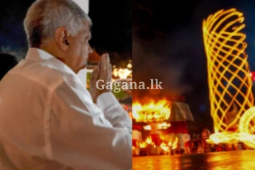 ඊයේ රෑ දහස් ගණනක් එක්ව සිටි, නුවර අවසන් රන්දෝලී පෙරහැරේ විශේෂ දෙයක් වෙලා.. (PHOTOS)