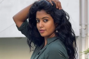 அழகிய புகைப்படங்களை பதிவு செய்து ரசிகர்களை கவர்ந்த நடிகை ரோஷினி.. இதோ பாருங்க