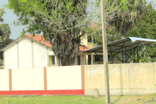 யாழ்ப்பாணத்தில் ஒன்பது மாதங்களாக அதிபர் இன்றி இயங்கும் பாடசாலை | Jaffna School Operating Without A Principal