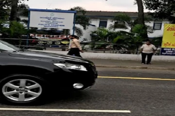 மருதானை பொலிஸ் நிலையத்தின் கட்டடம் ஒன்றில் இருந்து கீழே விழுந்து ஒருவர் பலி