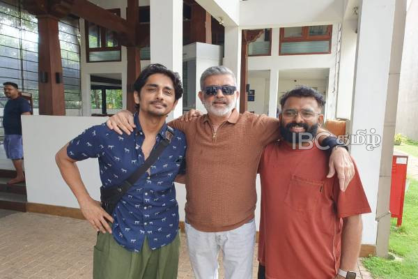 யாழில் இந்திய கலைஞர்கள்(படங்கள்) | Santhosh Narayan In Jaffna