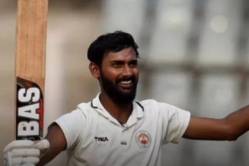 பச்சிளம் குழந்தை மரணம்! மகளை இழந்த துக்கத்துக்கு மத்தியில் சதமடித்த வீரர்- நெகிழ்ந்து போன ரசிகர்கள்