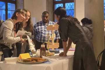 லுட்சேர்ன் மாநகரில் நடந்த பலமத ஒன்று கூடல்.., புகைப்படங்கள் வெளியீடு