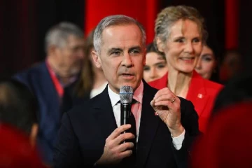 அமெரிக்கா - கனடா உறவில் வரலாற்று திருப்பம்! பிரதமர் மார்க் கார்னி விலகல் அறிவிப்பு