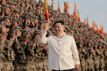 அமெரிக்காவிற்கு எதிராக...ராணுவத்தில் சேர துடிக்கும் 8,00,000 வட கொரியர்கள்