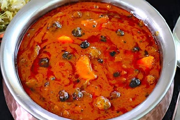 வயிற்றுப் புண்ணுக்கு அருமருந்தாகும் மணத்தக்காளி வத்த குழம்பு! இப்படி செய்து கொடுங்க | Manathakkali Vathal Kuzhambu Recipe And Benefits வயிற்றுப் புண்ணுக்கு அருமருந்தாகும் மணத்தக்காளி வத்த குழம்பு! இப்படி செய்து கொடுங்க | Manathakkali Vathal Kuzhambu Recipe And Benefits