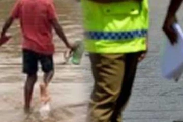 අයියා සහ නංගී සැඩ ජල පහරකට හසුවූ අවසනාවන්ත සිදුවීම..