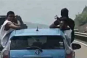 அதிவேக வீதியில் விநோத பயணம் -ஆரம்பமானது விசாரணை
