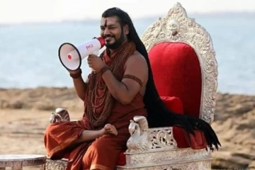 அறைக்குள் தூங்கும் பழக்கமே இல்லாத  மன்னன் ; கைலாசா நித்தியானந்தாவின் அலப்பறைகள் !