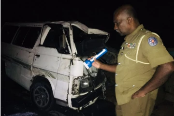 இருவேறு இடங்களில் இடம்பெற்ற விபத்துகளில் ஆறு பேர் படுகாயம் (Photos)