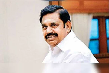 எடப்பாடி பழனிசாமி சென்ற கார் மீது செருப்பு வீச்சு - காவல் நிலையத்தில் பரபரப்பு புகார்