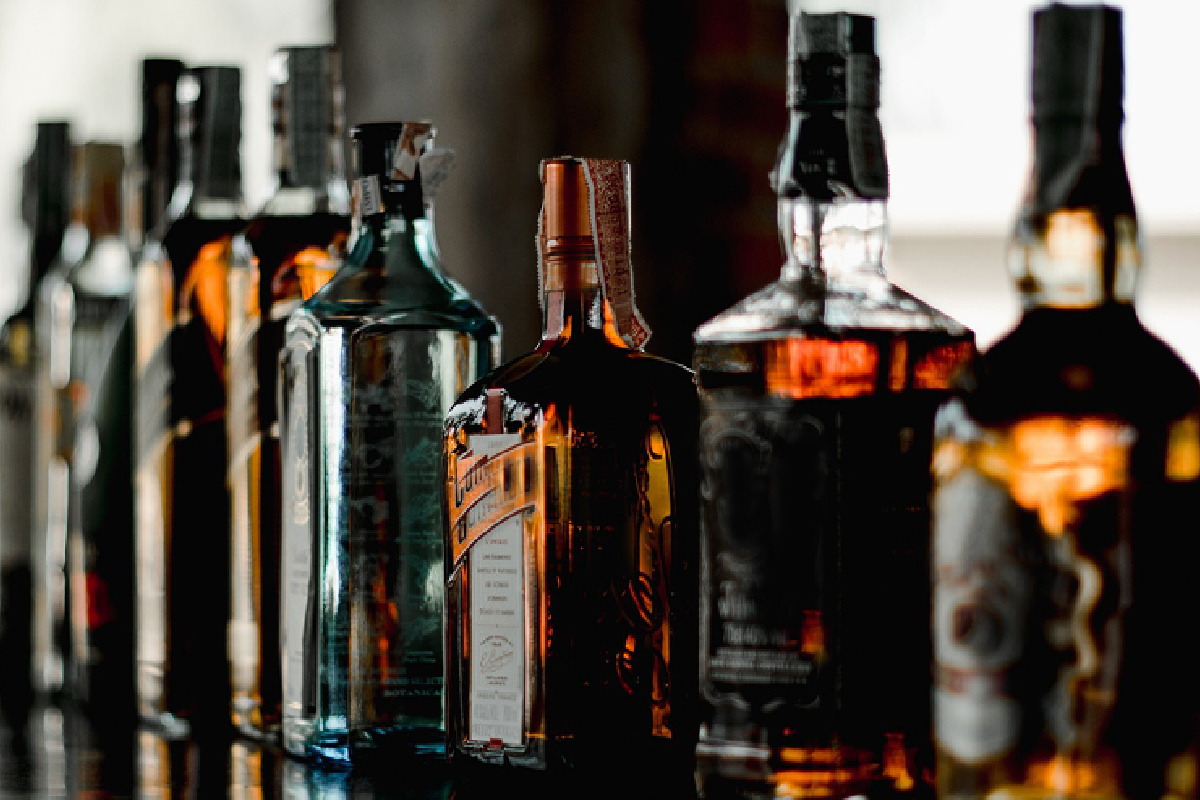வரி செலுத்தாத மதுபான நிறுவனங்களுக்கு எதிராக வழக்கு | Liquor Companies For Non Payment Of Taxes வரி செலுத்தாத மதுபான நிறுவனங்களுக்கு எதிராக வழக்கு | Liquor Companies For Non Payment Of Taxes