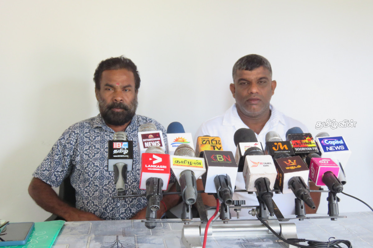 மட்டு மாநகர சபை வழங்கிய சுகாதார தொண்டர் நியமனம்.. முன்வைக்கப்படும் குற்றச்சாட்டு | Batticaloa Municipal Council Complaint மட்டு மாநகர சபை வழங்கிய சுகாதார தொண்டர் நியமனம்.. முன்வைக்கப்படும் குற்றச்சாட்டு | Batticaloa Municipal Council Complaint