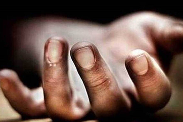 யாழில் மின்சாரம் தாக்கி குடும்பஸ்தர் உயிரிழப்பு! | A Family Member Was Killed In An Electric Shock
