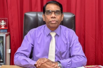 நான் அரசியல்வாதி அல்ல நிர்வாக அதிகாரி! யாழ்.மாவட்ட அரசாங்க அதிபர்