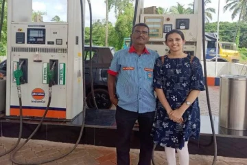 ஐஐடி கான்பூர் தேர்வு... சாதித்து காட்டிய பெட்ரோல் பங்க் ஊழியரின் மகள் சாதனை! குவியும் வாழ்த்துக்கள்