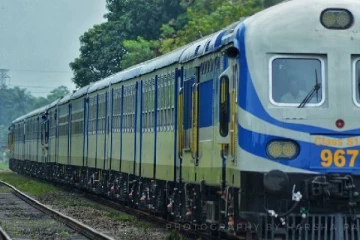 பிரதான ரயில் பாதையில் போக்குவரத்தில் தாமதம்