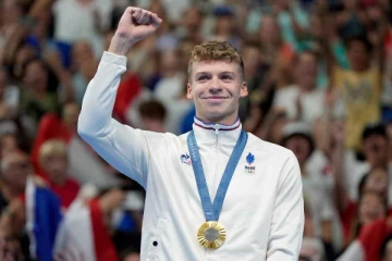 ஒலிம்பிக் போட்டியில் மூன்றாவது தங்கப்பதக்கத்தை சுவீகரித்த பிரான்ஸ்