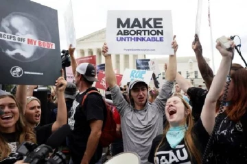 கருக்கலைப்பு விவகாரம்... 10 வயது சிறுமிக்கு ஏற்பட்ட சிக்கல்