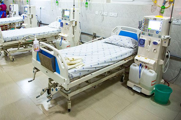 சுற்றுலாவுக்கு வந்த மூவரில் ஒருவர் மாயம் | One Missing Person Was Three Person Went Swimming