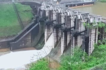 மேல் கொத்மலை நீர்தேக்க வான்கதவு திறப்பு (VIDEO)