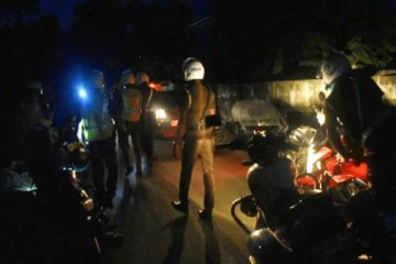 புத்தாண்டுக்கு ஆடைகளை வாங்க சென்ற தாயும்,மகளும் கோர விபத்தில் மரணம்