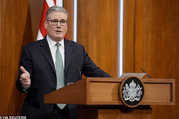 ரஷ்யாவின் எண்ணெய் கப்பல்கள்... உக்ரைனுக்கு உதவ பிரித்தானியாவின் அதிரடி திட்டம் அம்பலம் | Britain Plans More Russian Tankers